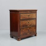 1164 2378 CHEST OF DRAWERS